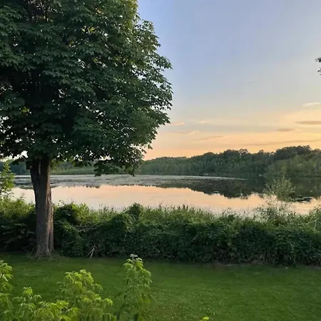 Am Vordersee, Dobbrikow, Cleaning Included *
